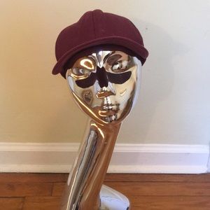 H&M Divided maroon snap cap